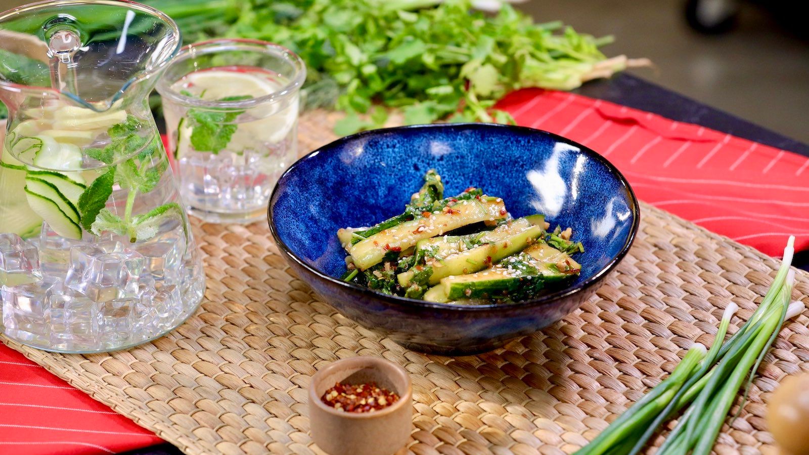 Готовим огурцы кимчи